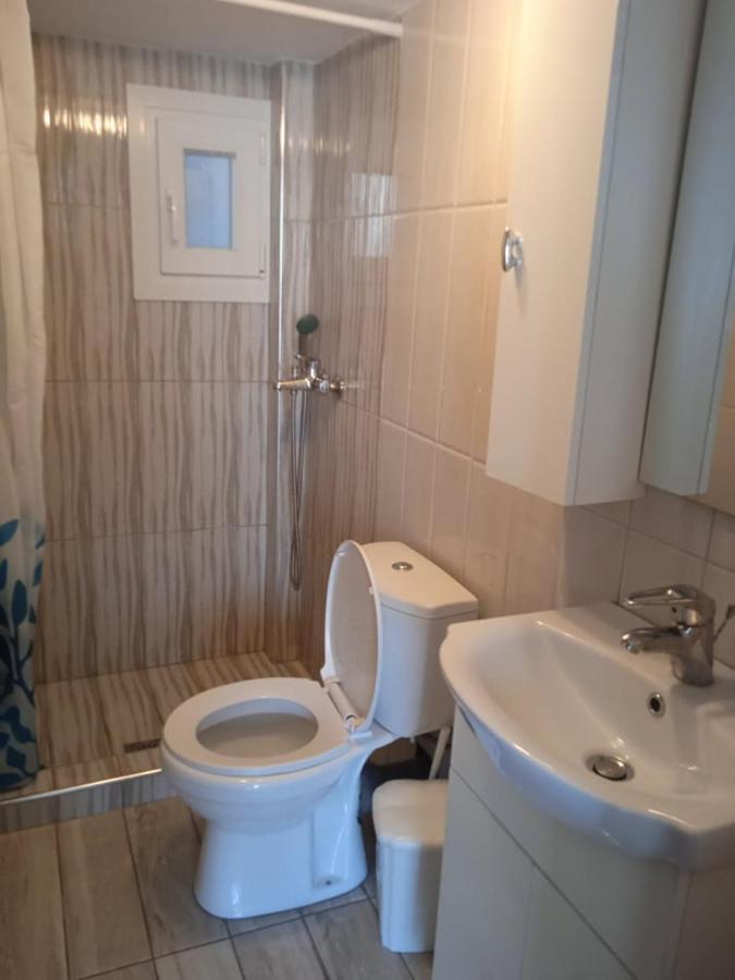 נאוס מרמרס Underground Room מראה חיצוני תמונה